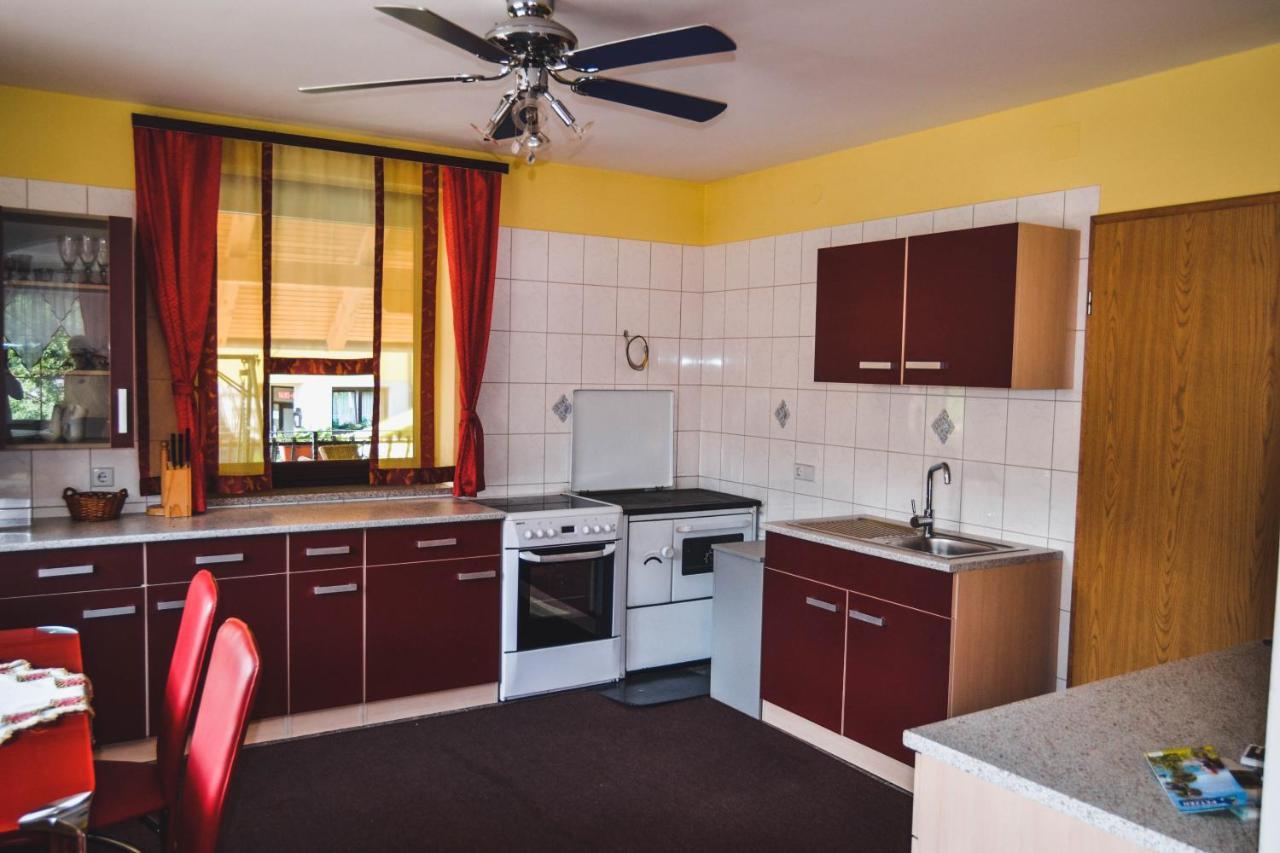 Apartmaji Krebs Mezica Екстериор снимка