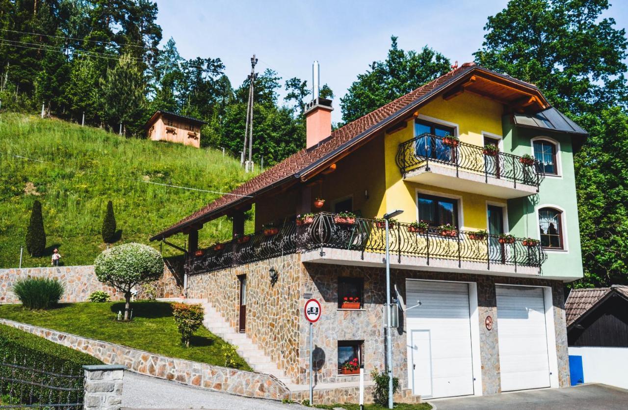 Apartmaji Krebs Mezica Екстериор снимка